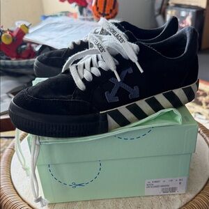 Off-White Black and Blue Low Vulcanized Sneakers